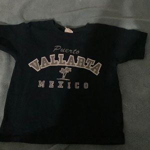 Kids Yazbek Tee size small- short sleeve